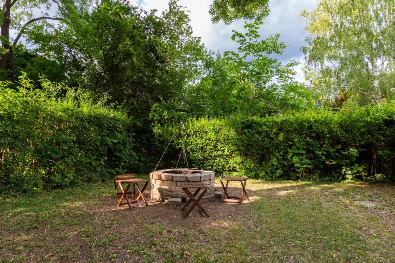 Cottage By The Lake Балатонудвари Екстериор снимка